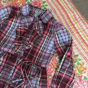 Plaid girls long sleeve shirt🛍SOLD